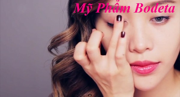 Mỹ phẩm phấn mắt